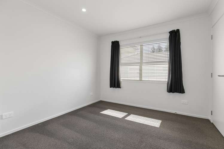 4 Bastille Court Rangatira Park_14