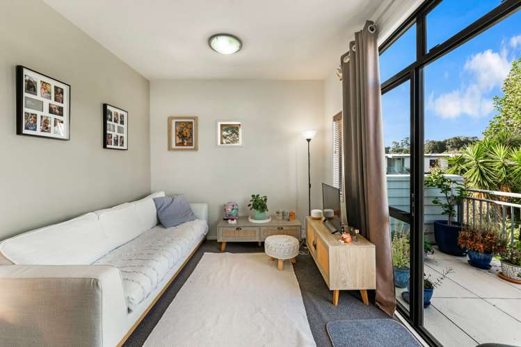 46/92 Bush Road Albany_7