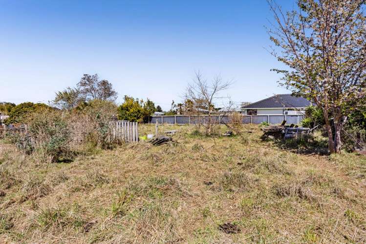 16 Iredale Road_4