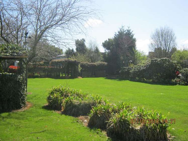 127 Main North Road Geraldine_13