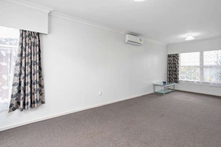 2/5 Gordon Avenue Forrest Hill_13