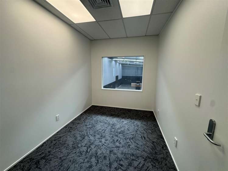 12 Vestey Drive Mount Wellington_6