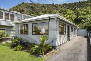 188 Breaker Bay Road_1