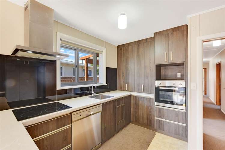 305 Nayland Road Stoke_15