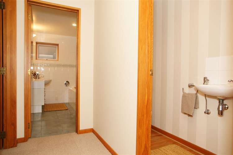 7 Major Aitken Drive Huntsbury_34