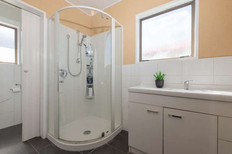 21 Aronui Road Alexandra_10