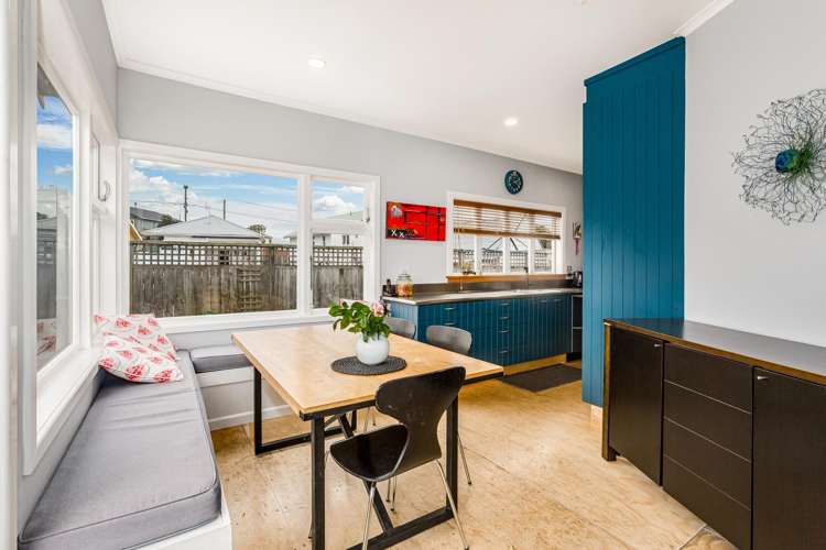 191 Coutts Street Rongotai_11