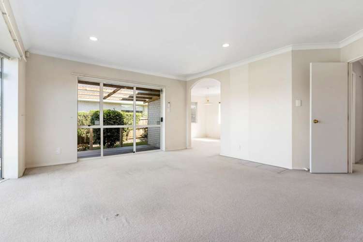 2/12 Astoria Place Northpark_7