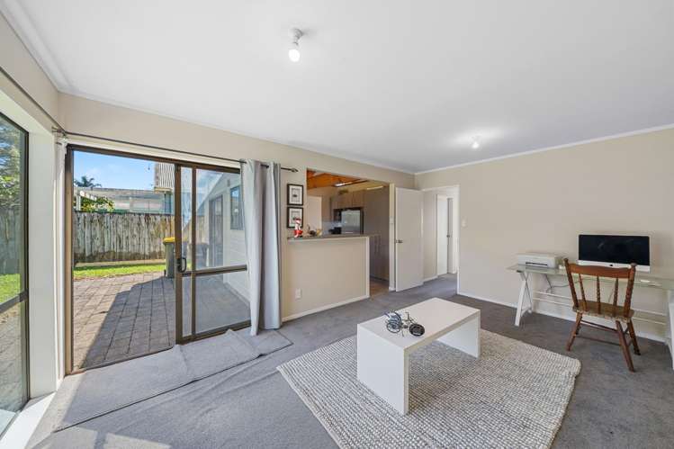 75 Carnoustie Drive Wattle Downs_12