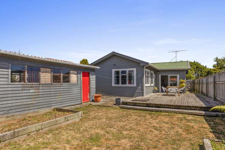 15 Sutherland Avenue Silverstream_13