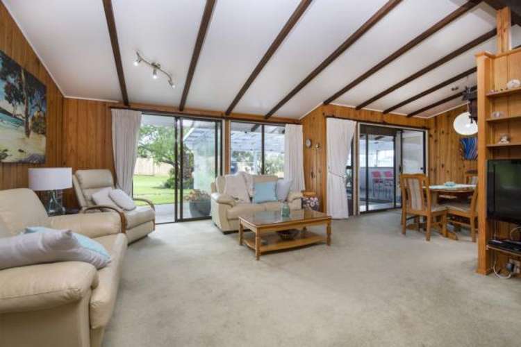 60a Beach Road Mellons Bay_43