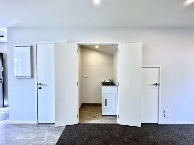 7/8 Valron Road Te Atatu South_3