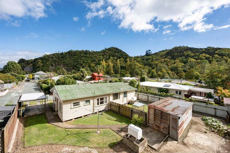 1 and 2/22 Mill Street Maitai Valley_19