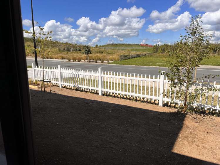 1/57 Waireka Road Rototuna North_6