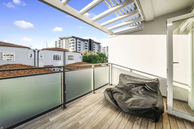 50/218 Green Lane Epsom_24