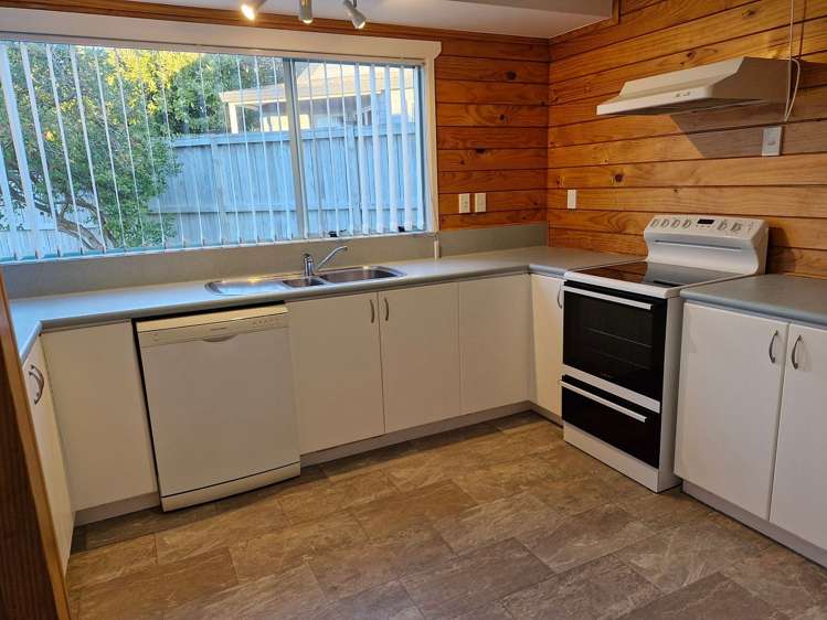 12 Ballini Rise West Harbour_5