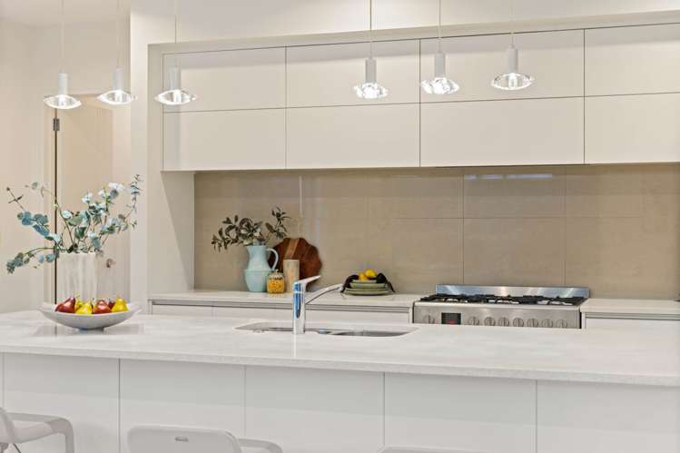 53 Beachwood Drive Hatfields Beach_13