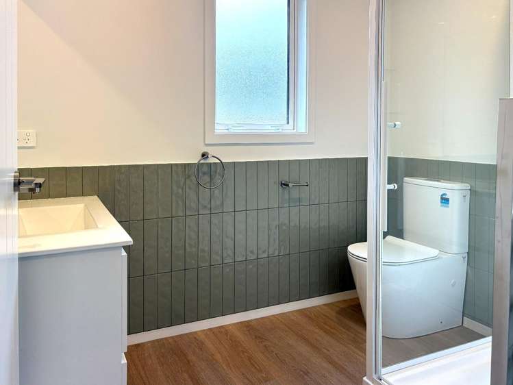 2 Glassey Drive 1383_5