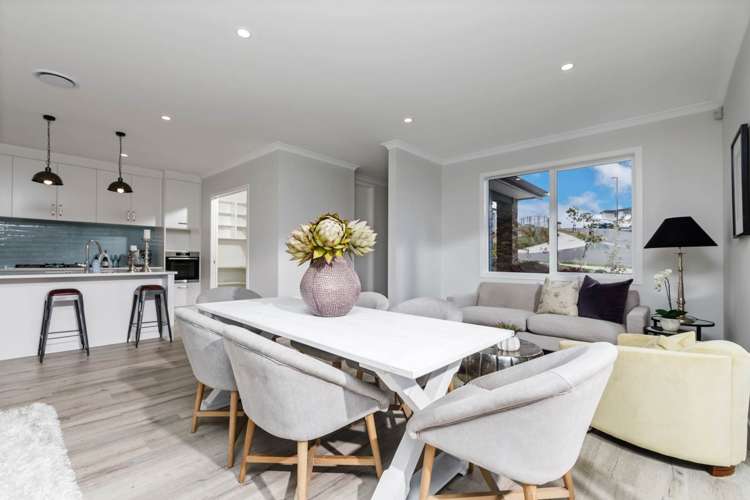 6 Percival Lane Silverdale_14