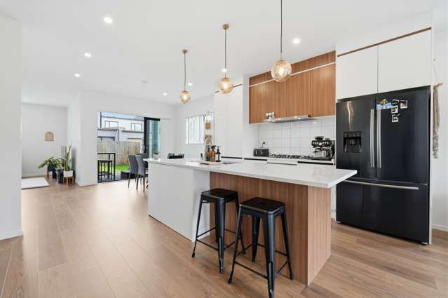 13 Autumn Blaze Street Hobsonville_3