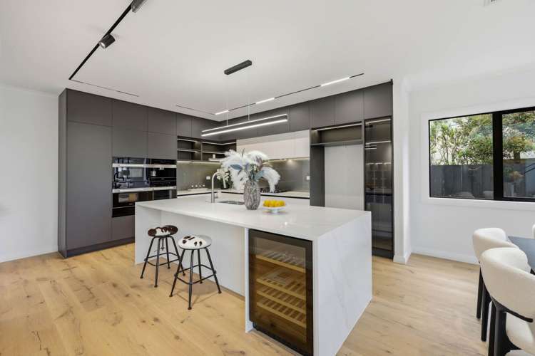 6A Gulf Crest Bucklands Beach_9