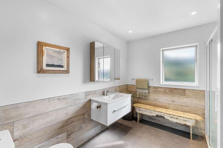 28 The Terrace Governors Bay_9