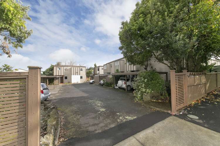 8/20 Spring Street Onehunga_13