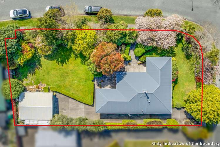 35 Charles Upham Avenue Hillmorton_2