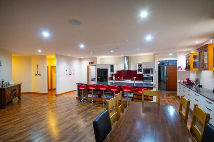 51 Tutakarae Road Kelvin Grove_11