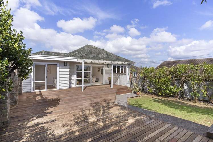 32 Fairlands Avenue Waterview_15