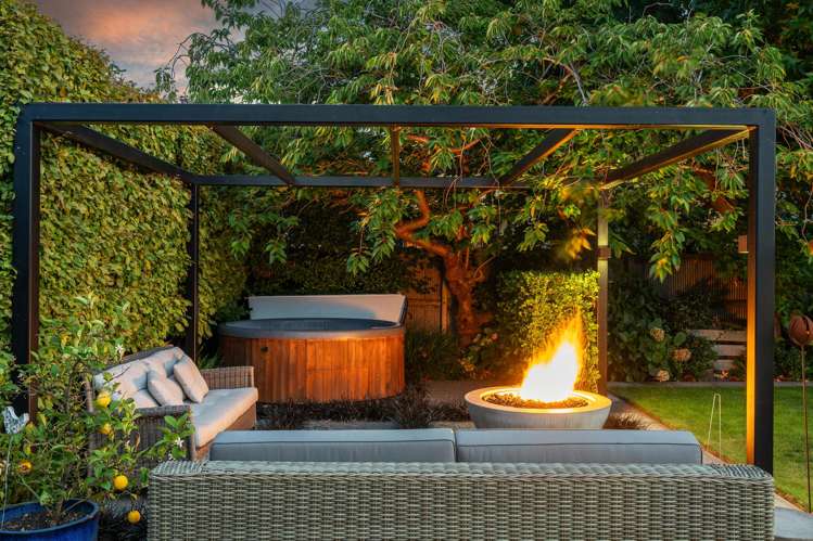 28 Knowles Street Merivale_26