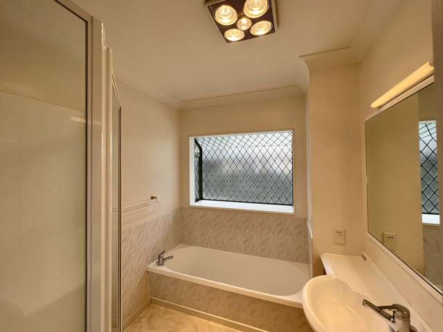 1/148 Bucklands Beach Rd Bucklands Beach_1