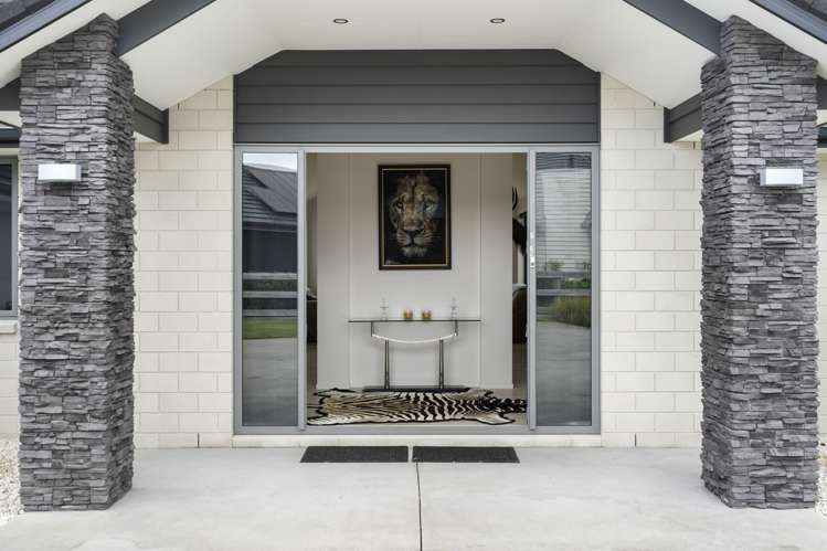 51 Baxter Michael Crescent Cambridge_23