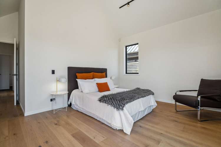 11 Mckenzies Shute Jacks Point_10