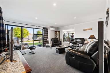 25 Chestnut Close_4