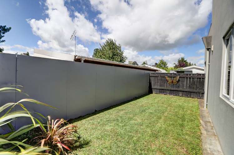 33a Edinburgh Road Hillcrest_12