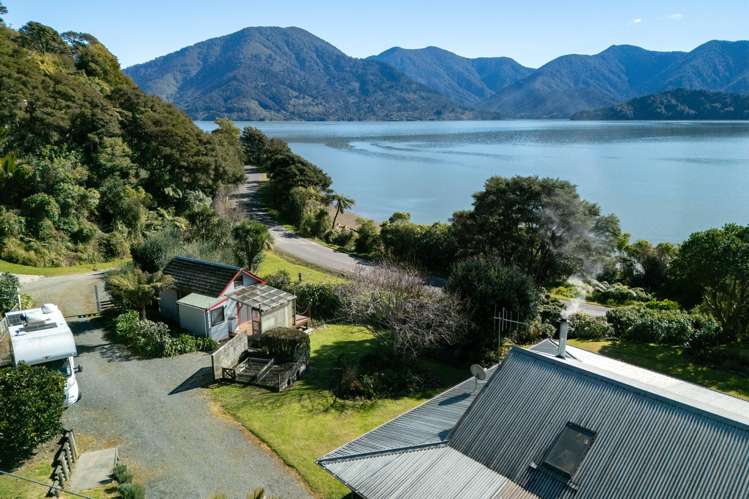 718 Kenepuru Road Mahau Sound_25