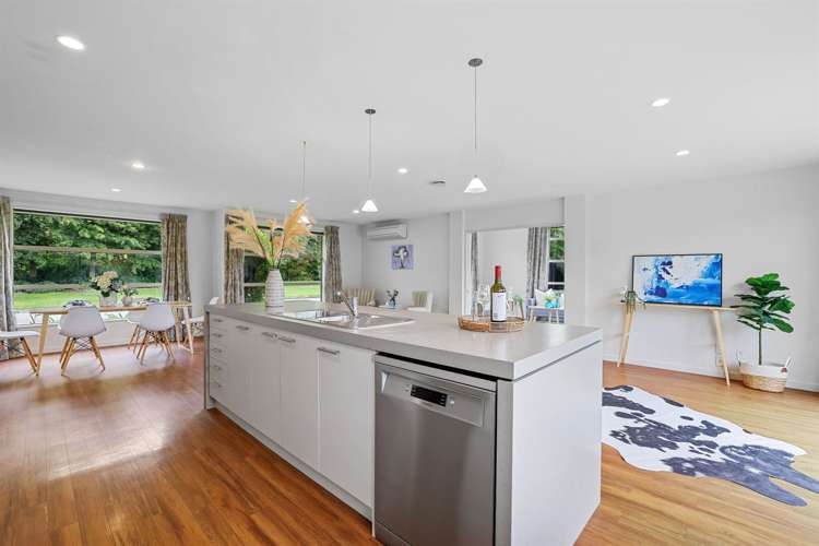 12 Cyclamen Place Aidanfield_5