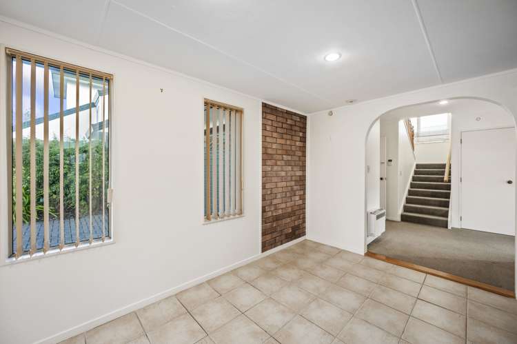 2 Pipi Street Taupo_20