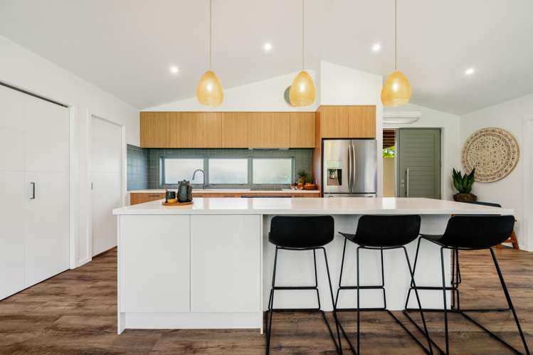 25 Erskine Street Dalefield/Wakatipu Basin_11