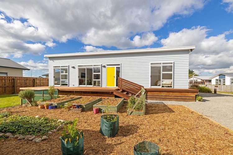 1A Community Green_0
