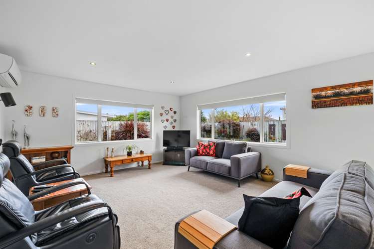 2 Rayner Way Glen Avon_6