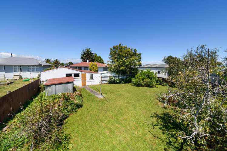 5 Belvedere Crescent Takaro_14