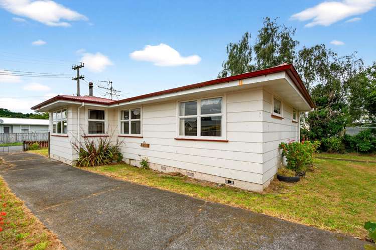 4 Hardie Grove Featherston_17