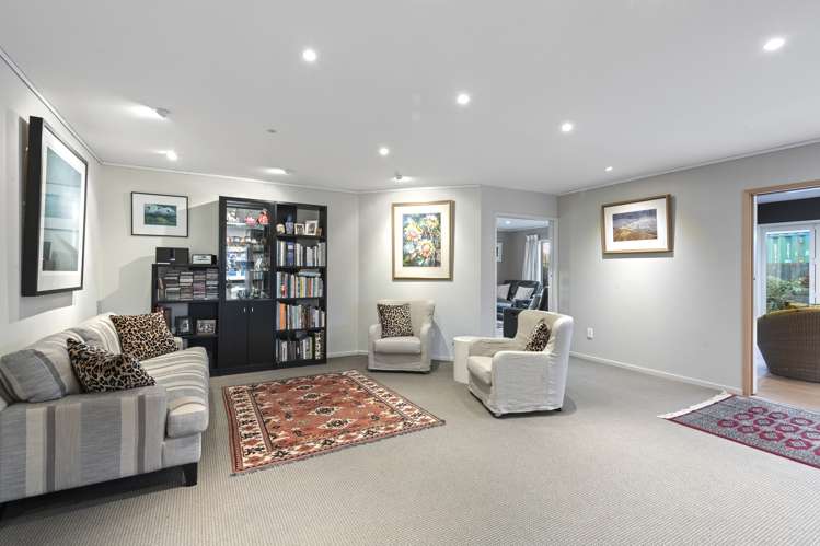 7 Douglas Street Lincoln_9