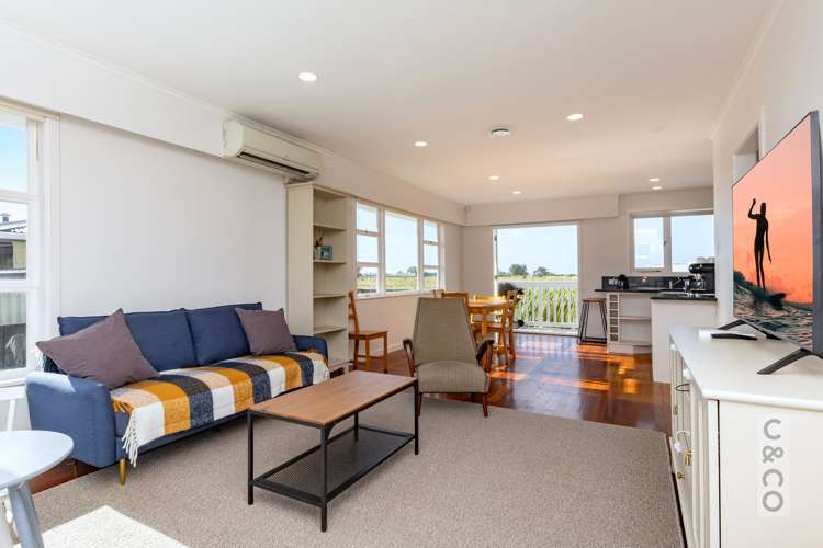 15a Springs Road Parakai_5