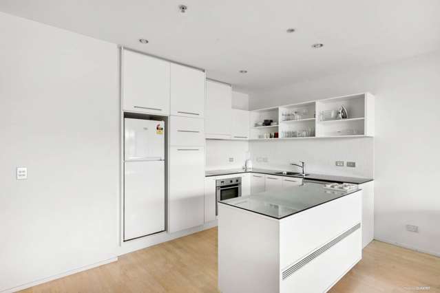 505/18 Beach Road Auckland Central_2