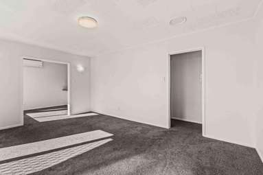 1/8a McDonald Street_4