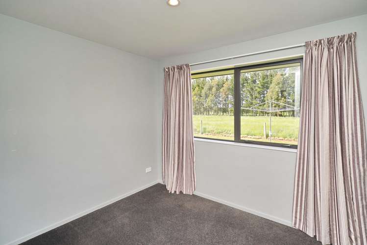 285p Balcairn Amberley Road Balcairn_7