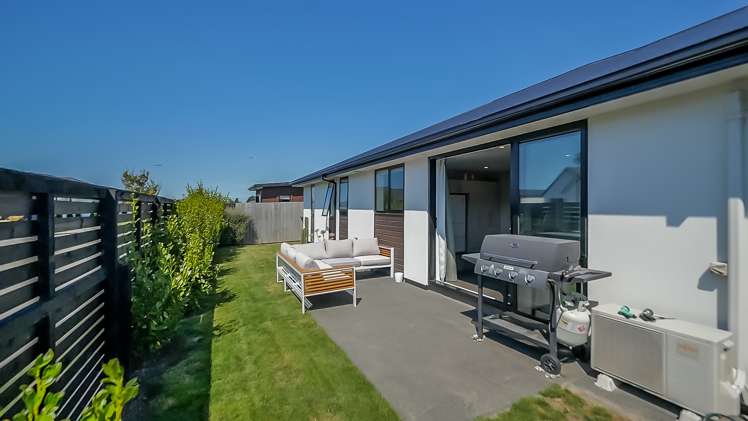 6 Berg Way Belfast_2